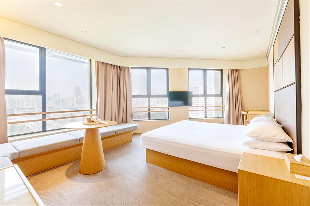 Ji Hotel Shanghai Hongqiao Airport Huqingping Highway Exterior photo